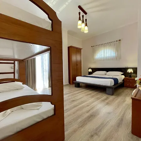 Benilva Отель 3*