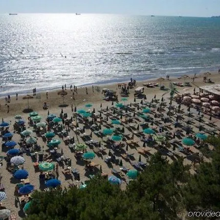 Отель Benilva 3*